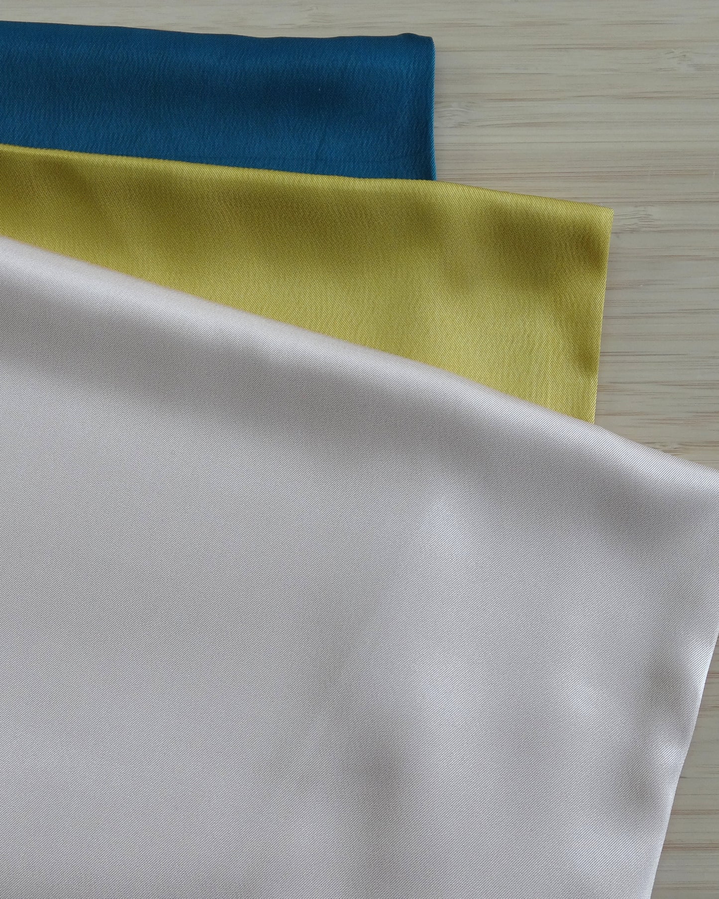 Remnant - 2m Shiny Stretch Viscose Twill #Pack 2
