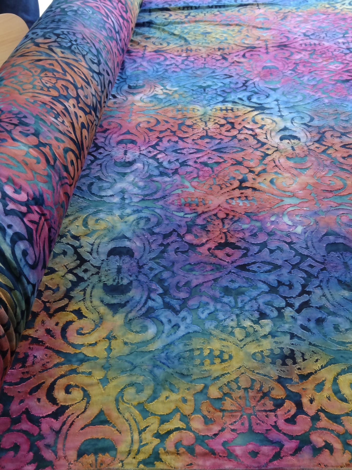 Rainbow Tie Dyed Knit Jacquard