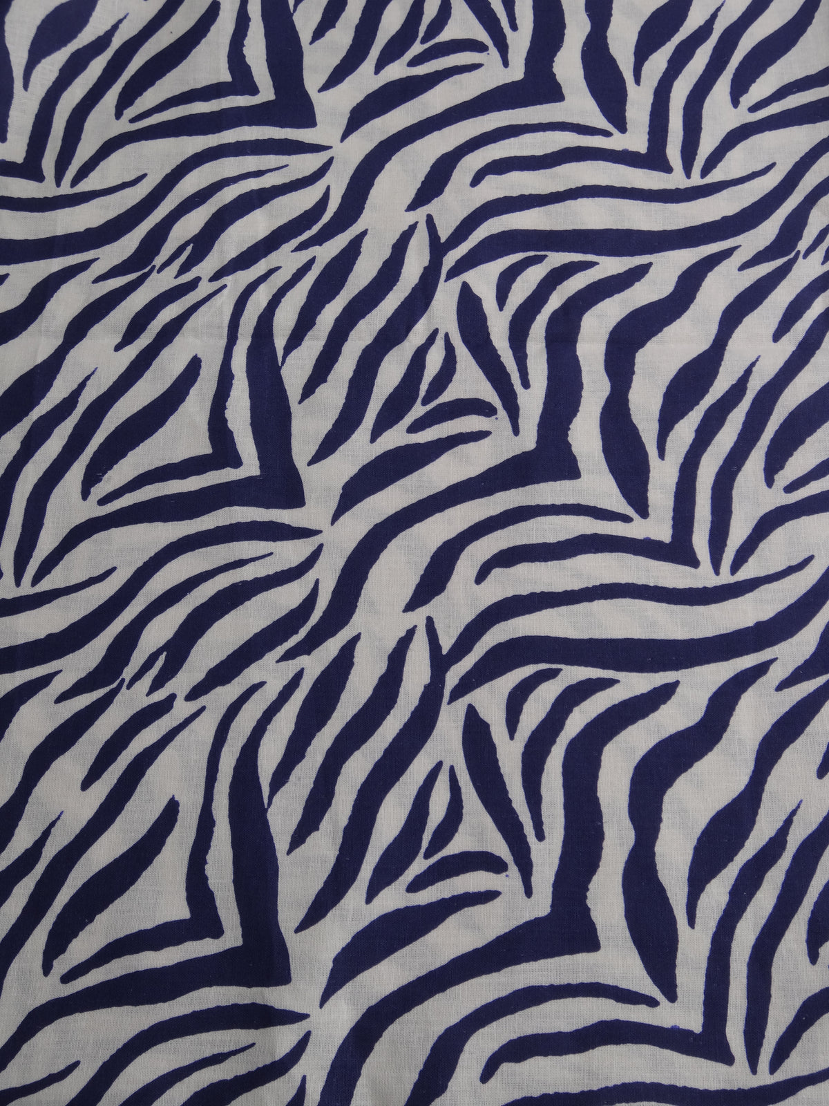 Remnant - 4.2m Zebra Print - Blue