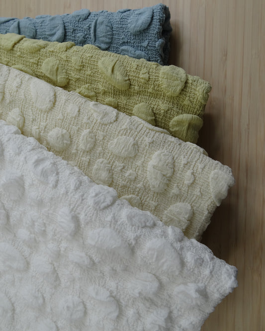 Remnant -2.4m Bubble Gathered Polyester # Pack 1