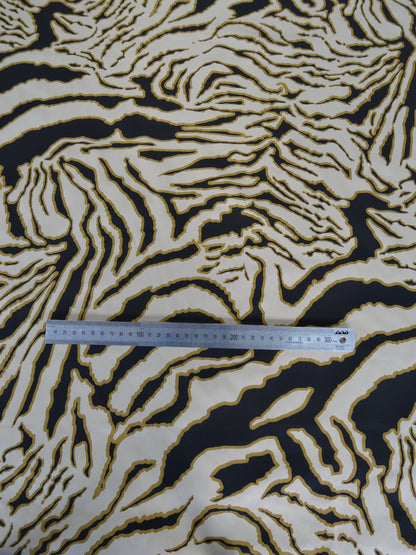 Remnant - 1m Tiger Printed Cotton Poplin