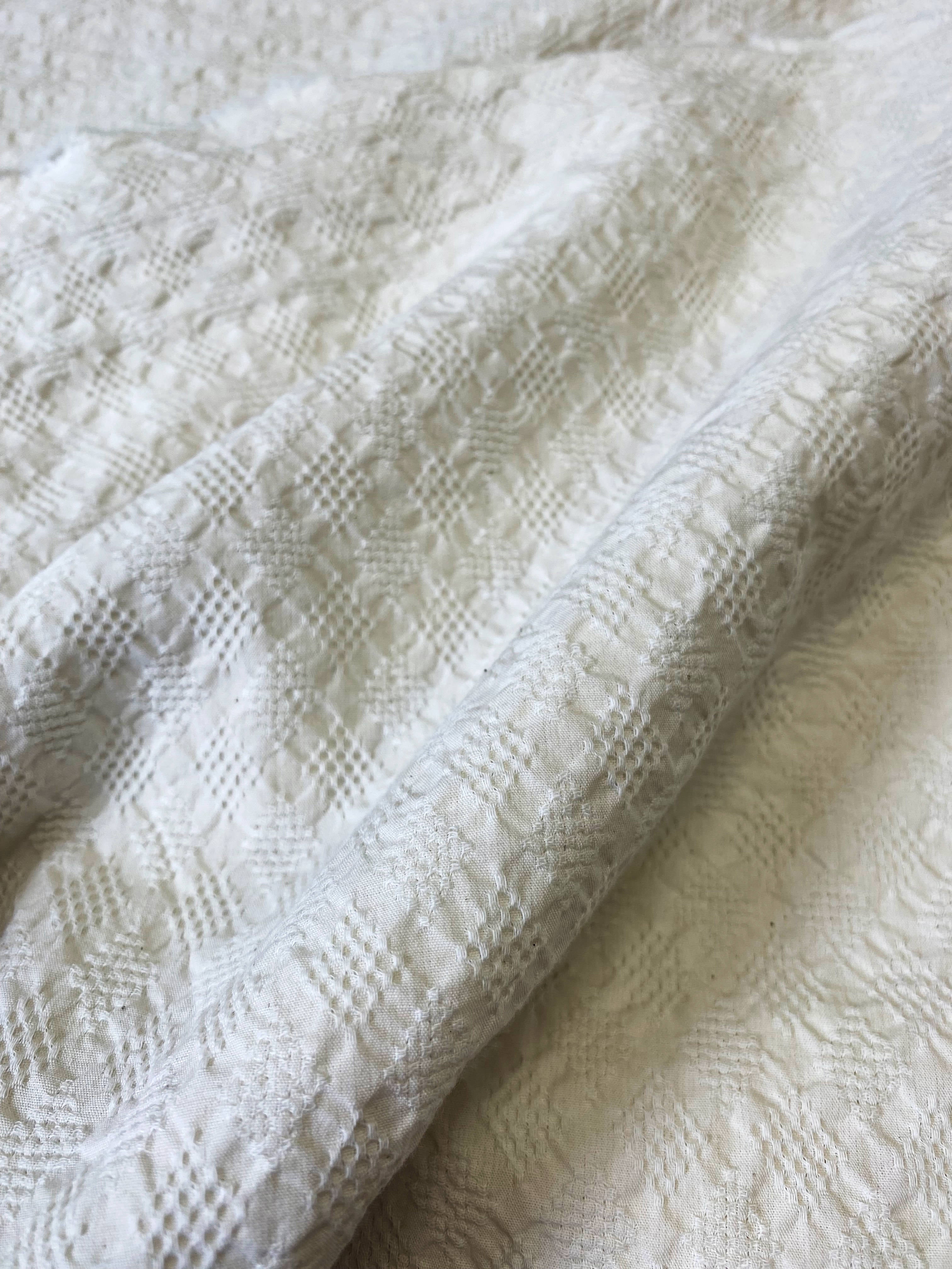 white Diamond design 100% Cotton diamond Dobby Fabric