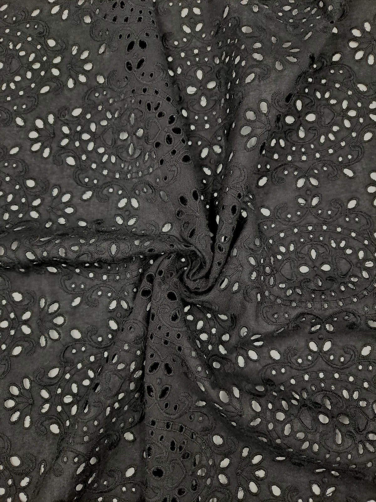 Medallion Broderie Anglaise - Black