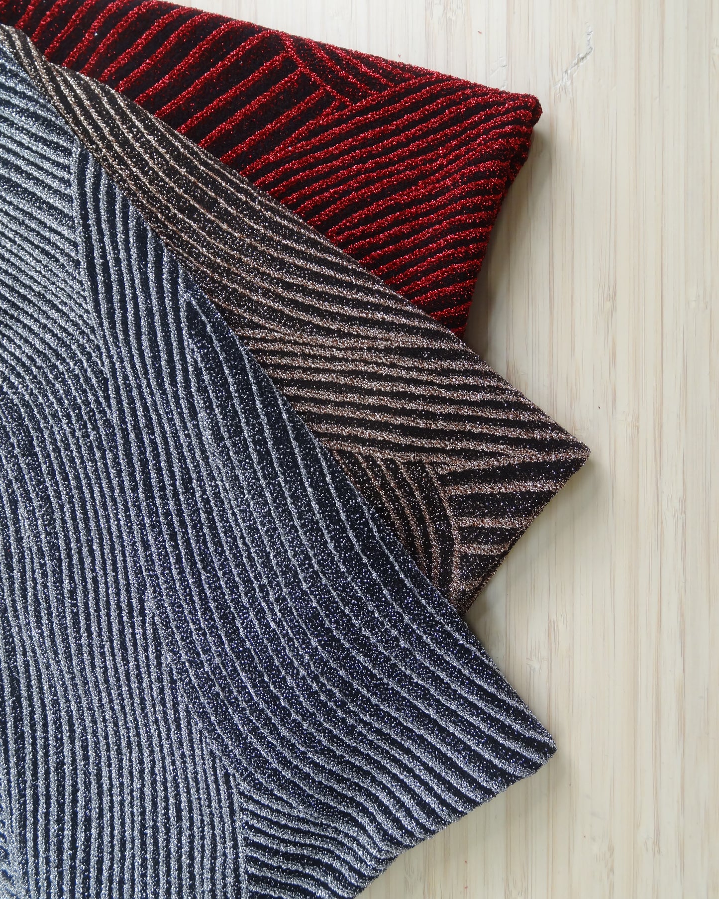 Remnant -2.1m Detailed Metalic Nylon